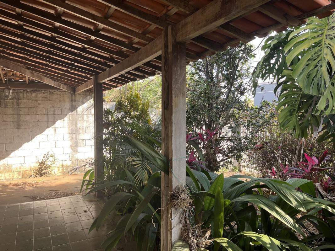 Casa, Várzea, 4 Quartos, 5 Vagas, 1 Suíte