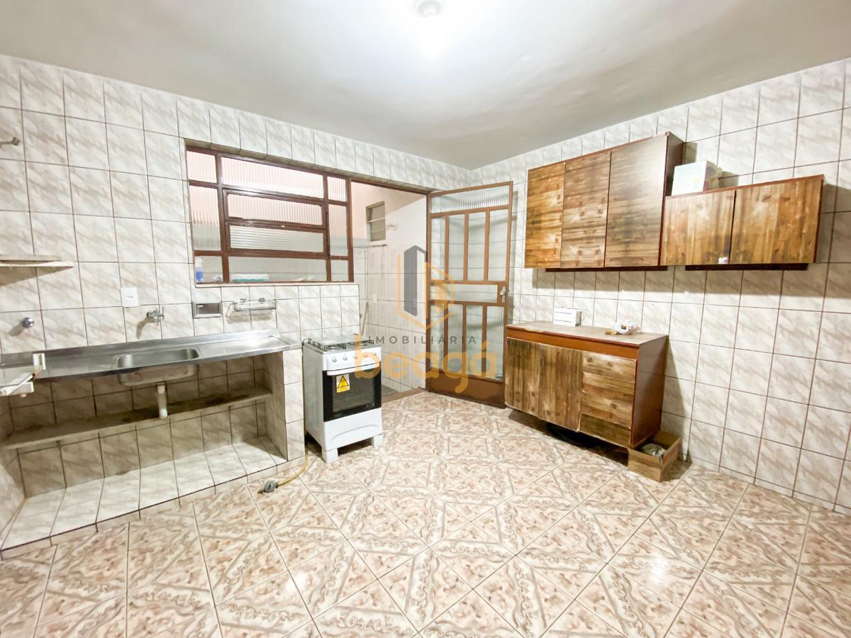 Casa, Novo Glória, 2 Quartos, 0 Vaga, 1 Suíte