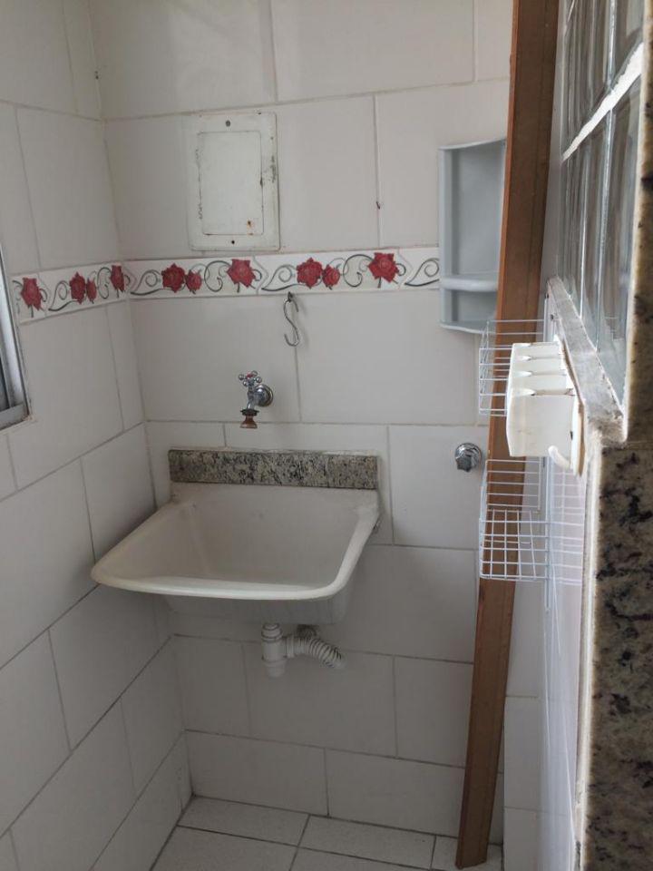 Apartamento, São Francisco, 2 Quartos, 1 Vaga, 0 Suíte
