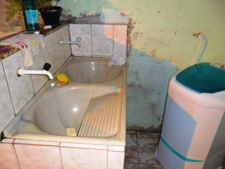 Casa, Oitis, 3 Quartos, 6 Vagas, 0 Suíte