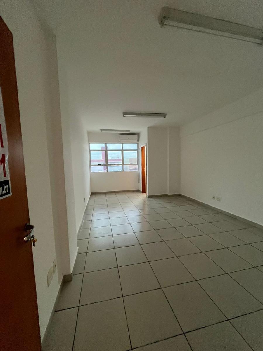Sala, Padre Eustáquio, 0 Quarto, 1 Vaga