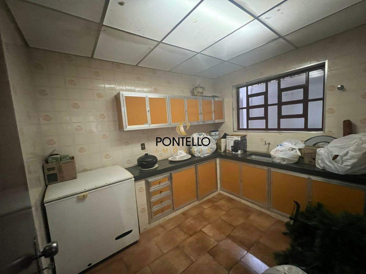 Casa, Jardim Arizona, 6 Quartos, 4 Vagas, 1 Suíte