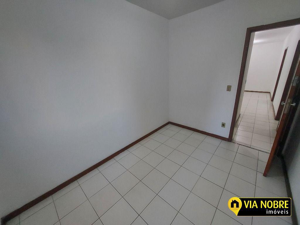 Apartamento, Estoril, 3 Quartos, 1 Vaga, 1 Suíte