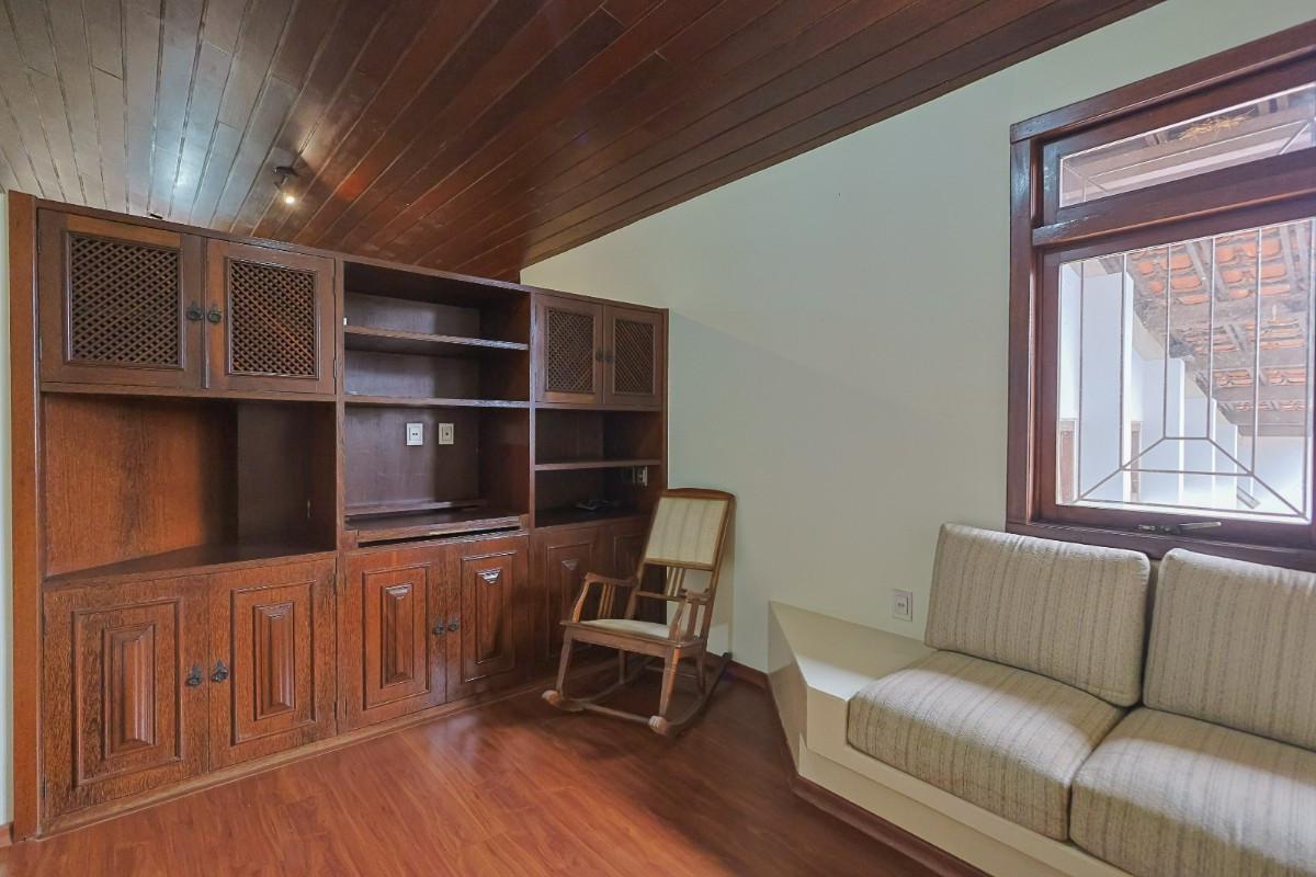 Casa, Belvedere, 4 Quartos, 0 Vaga, 1 Suíte