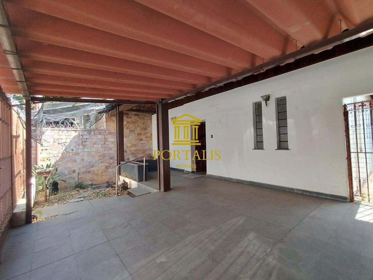 Casa, Santo Antônio, 4 Quartos, 2 Vagas, 1 Suíte