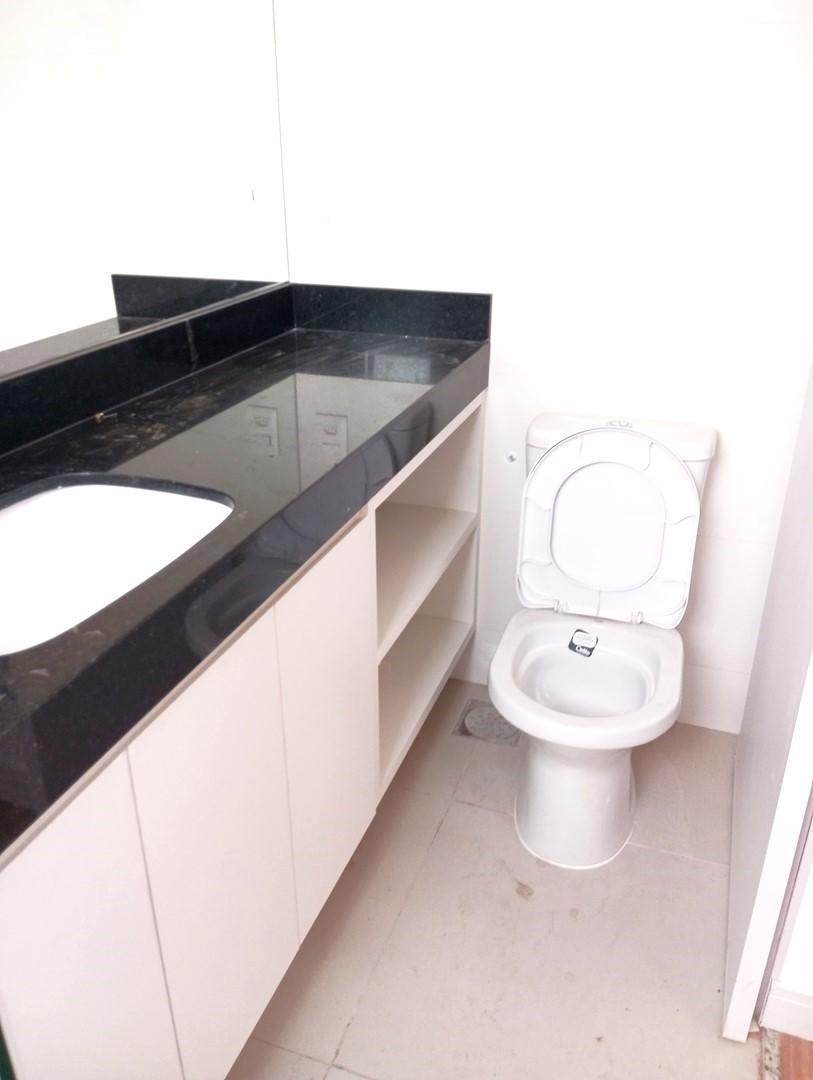 Apartamento, Floresta, 2 Quartos, 2 Vagas, 2 Suítes