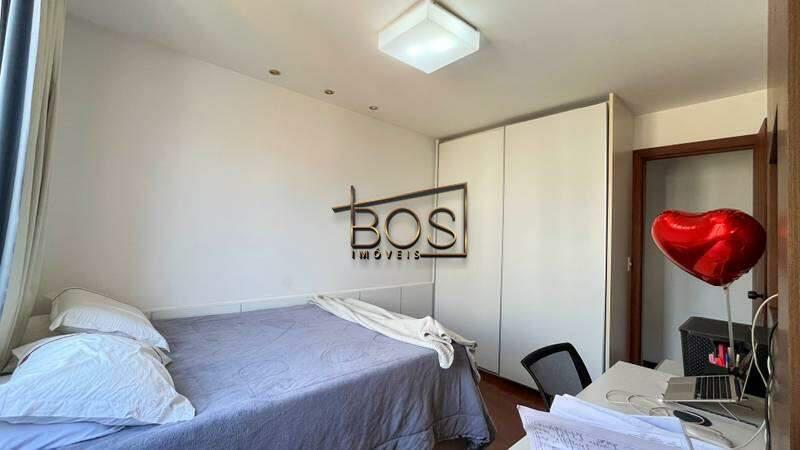 Apartamento, Funcionários, 2 Quartos, 2 Vagas, 1 Suíte
