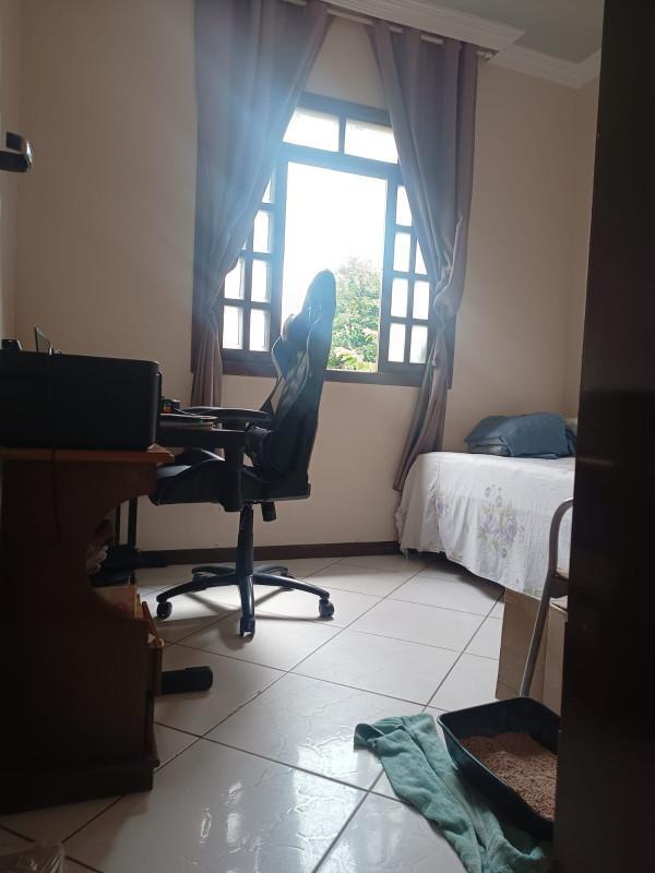 Casa, Jardim Leblon, 3 Quartos, 3 Vagas, 1 Suíte
