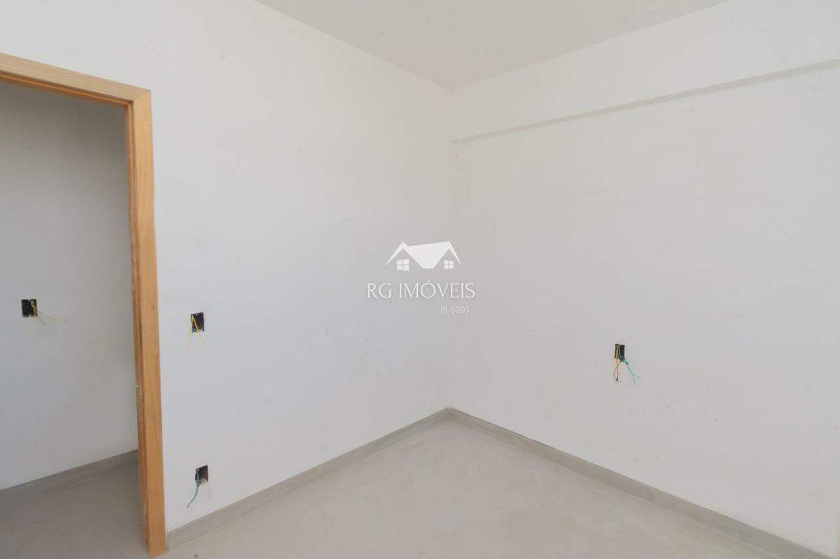 Apartamento, Barreiro, 3 Quartos, 2 Vagas, 1 Suíte