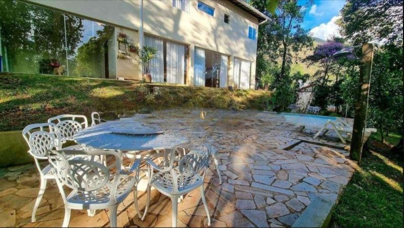 Casa, Retiro do Chalé, 5 Quartos, 4 Vagas, 2 Suítes