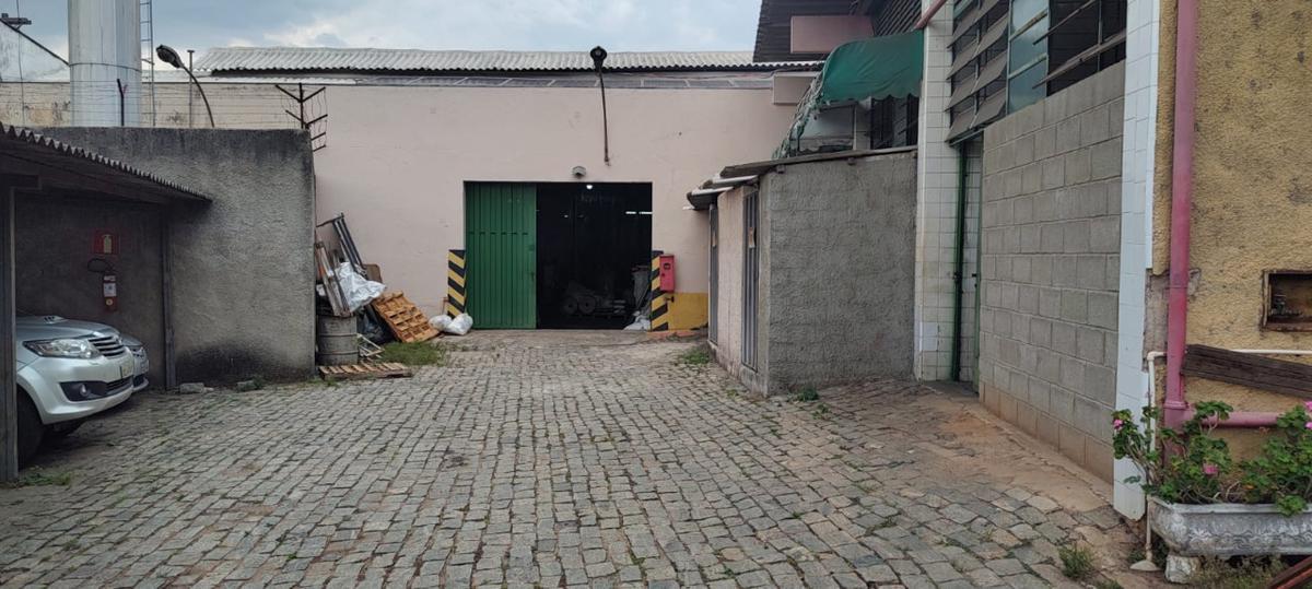 Galpão, Prado, 1 Quarto, 0 Vaga