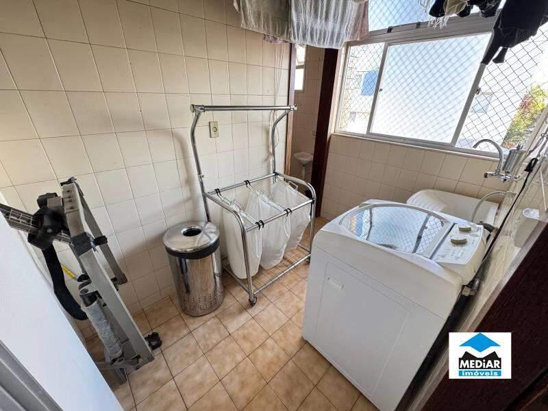 Apartamento, Sagrada Família, 3 Quartos, 1 Vaga, 1 Suíte