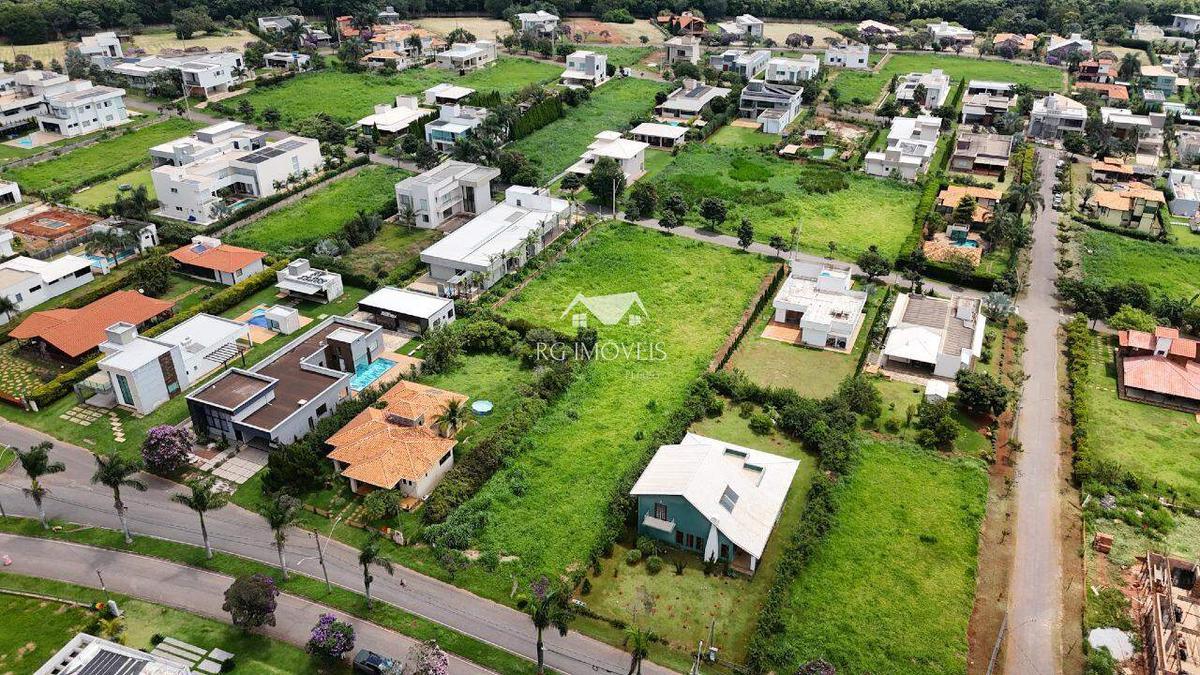 Lote, Condomínio Serra dos Bandeirantes, 0 Quarto, 0 Vaga