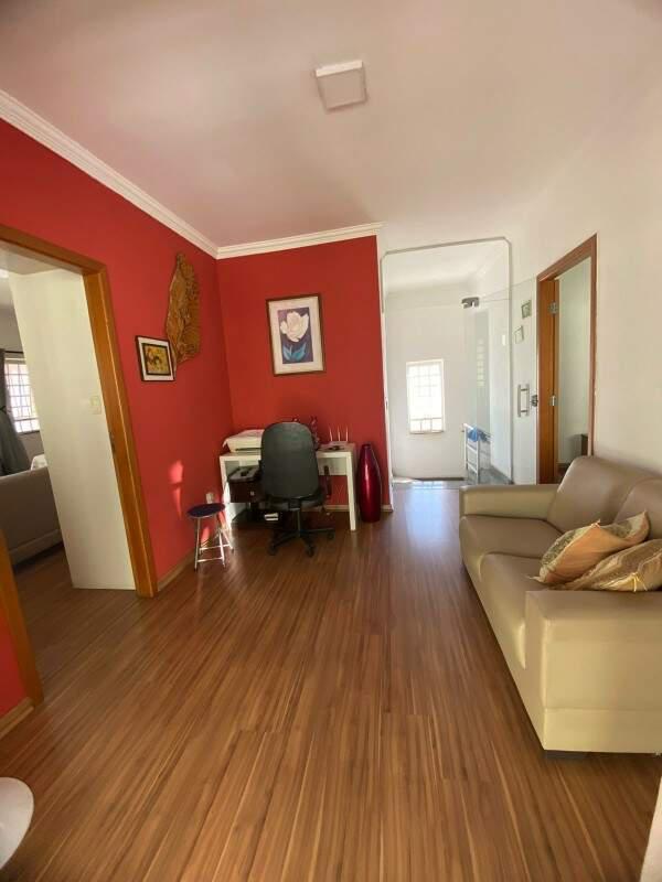 Casa, Jardim Riacho das Pedras, 4 Quartos, 10 Vagas, 2 Suítes
