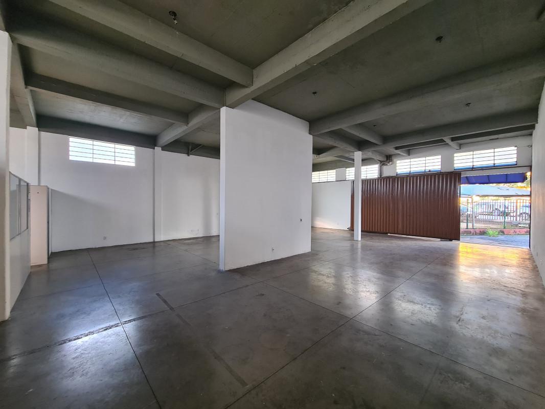 Andar, Ouro Preto, 0 Quarto, 2 Vagas