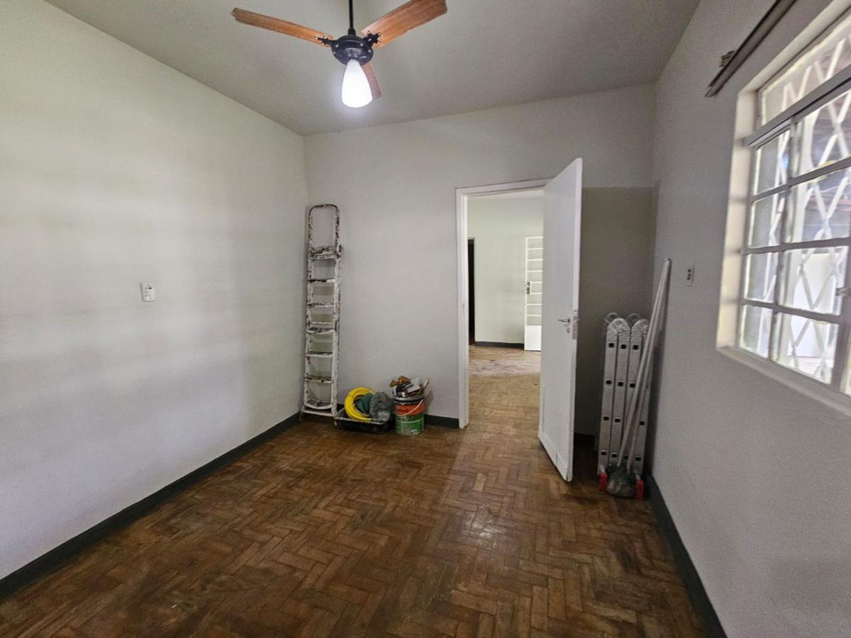 Casa, Cachoeirinha, 2 Quartos, 2 Vagas