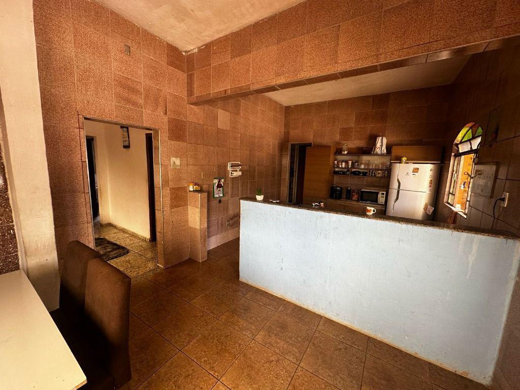 Casa, Mangueiras, 3 Quartos, 1 Vaga