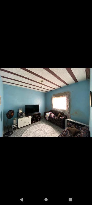 Casa, Três Barras, 8 Quartos, 0 Vaga, 1 Suíte