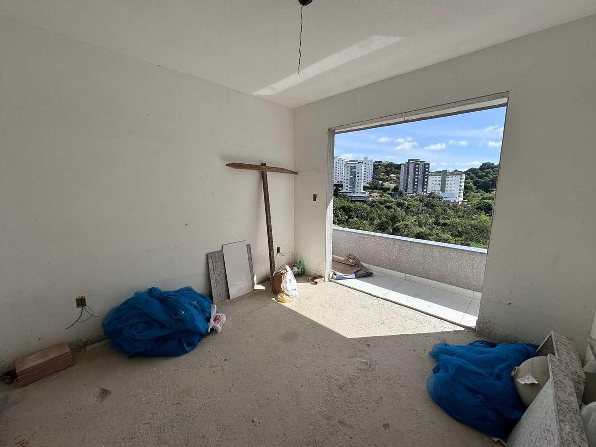 Cobertura, Cabral, 2 Quartos, 2 Vagas, 1 Suíte