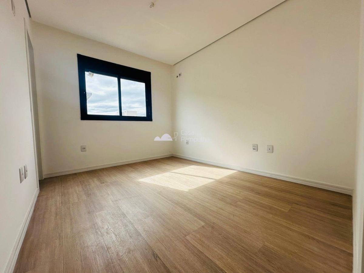 Apartamento, Itapoã, 4 Quartos, 2 Vagas, 2 Suítes