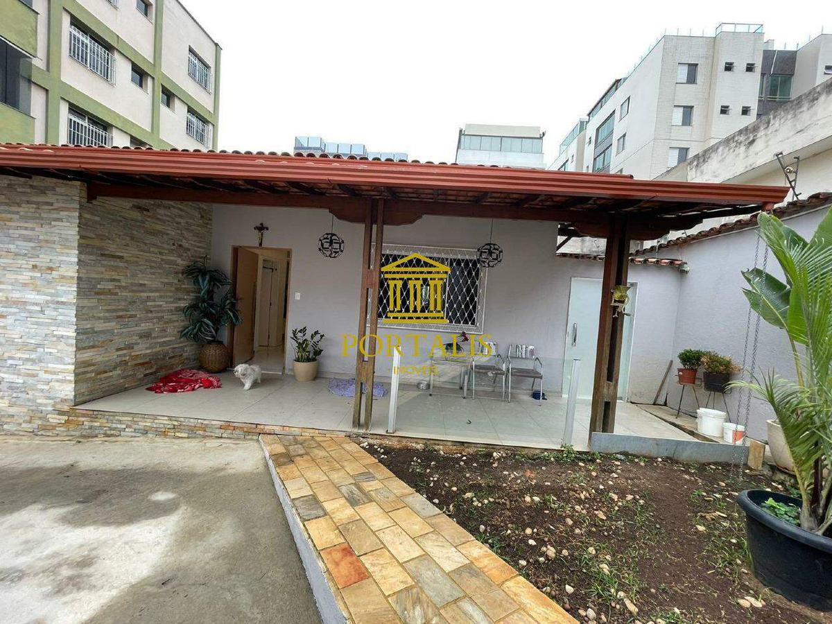 Casa, Graça, 3 Quartos, 2 Vagas, 1 Suíte