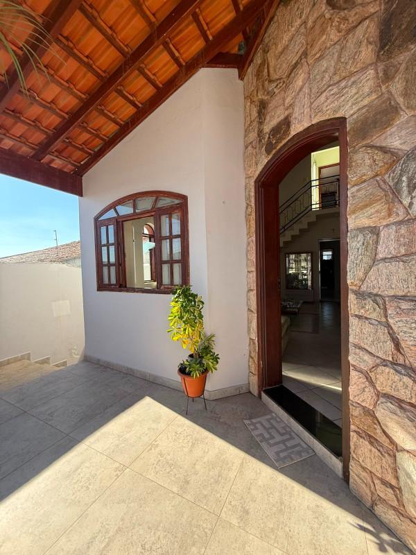 Casa, Bela Vista, 3 Quartos, 2 Vagas, 1 Suíte