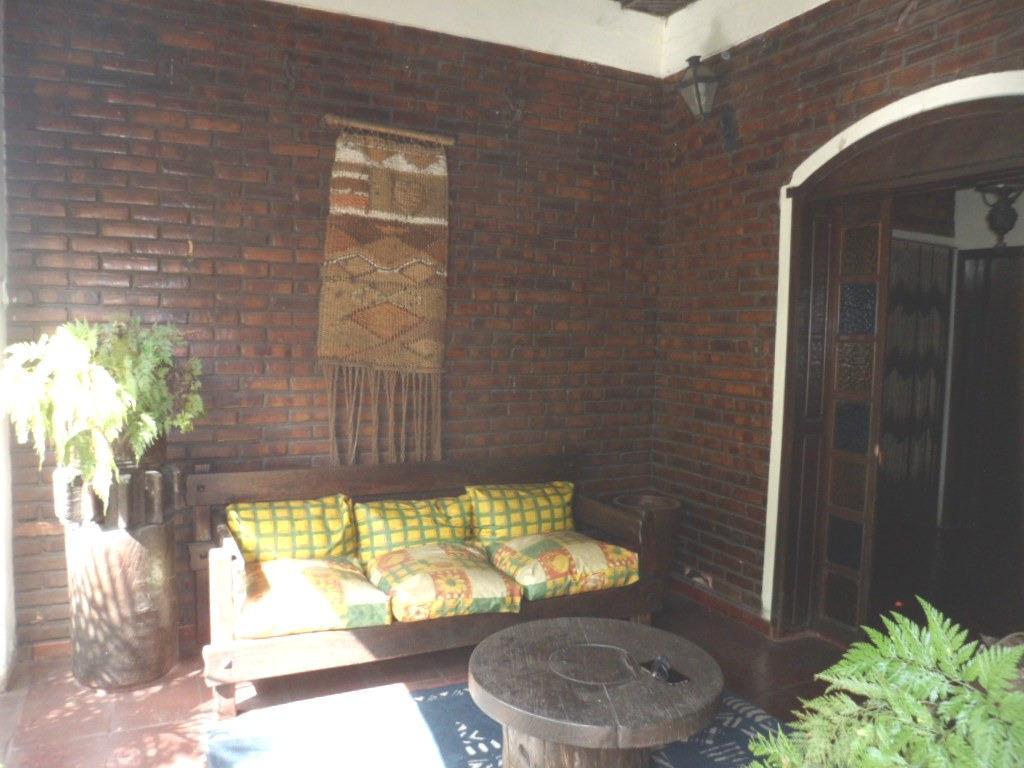 Casa, Centro, 4 Quartos, 10 Vagas, 1 Suíte