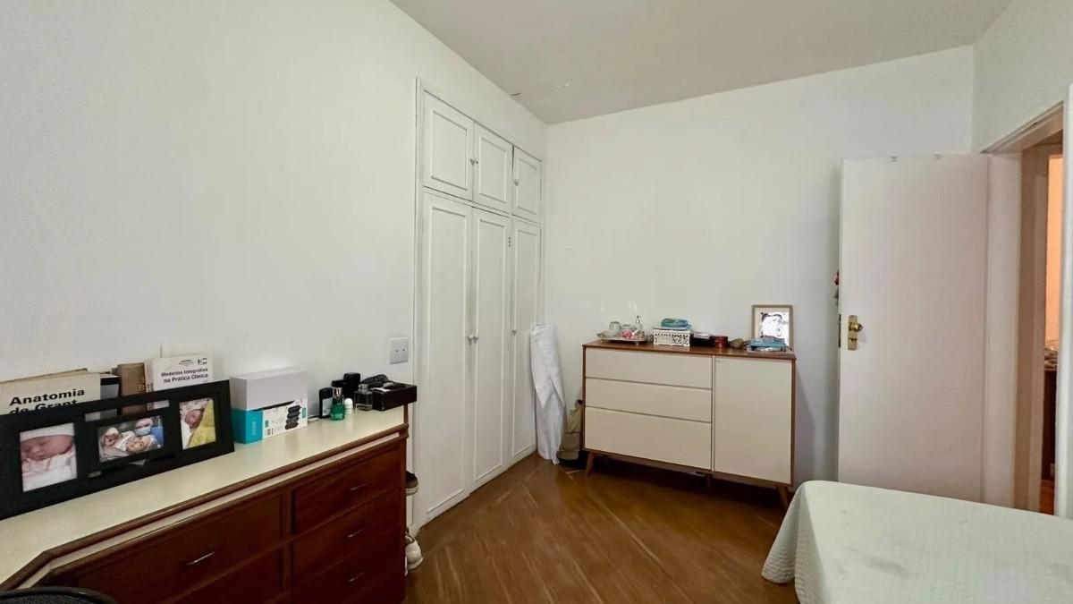 Cobertura, Luxemburgo, 4 Quartos, 2 Vagas, 1 Suíte