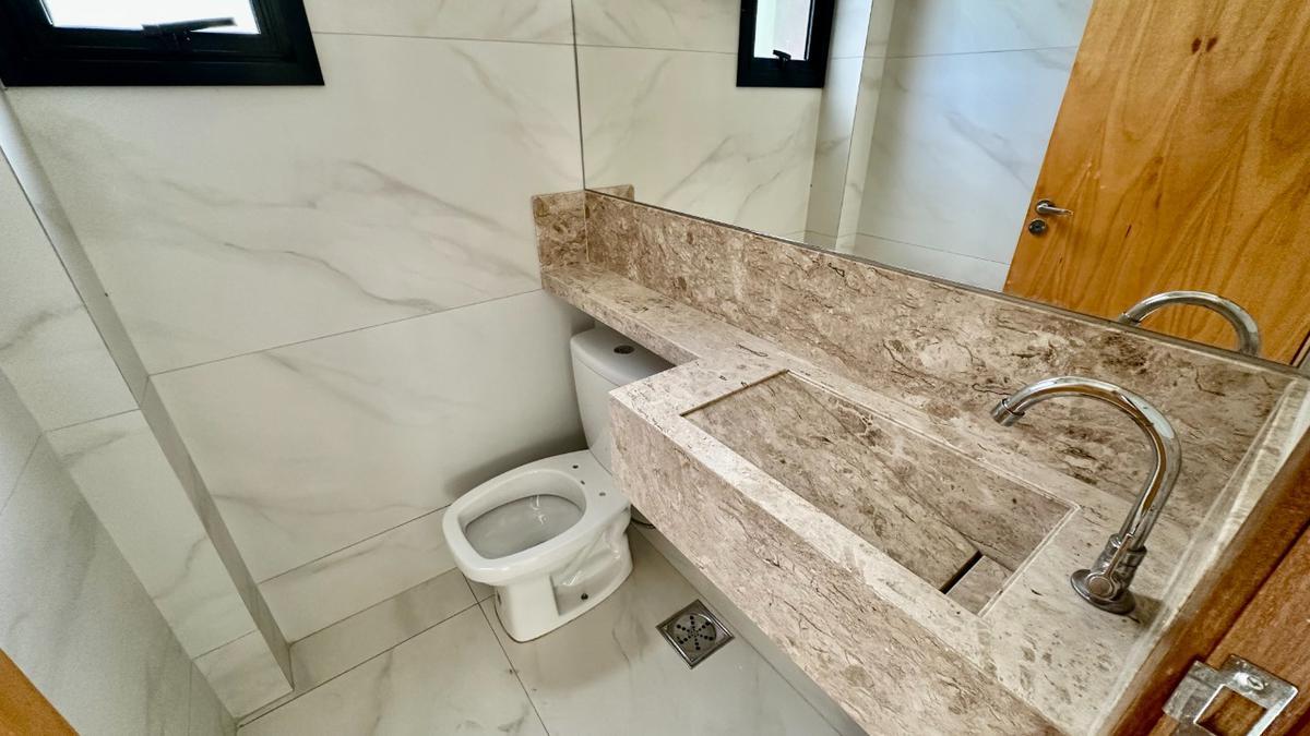 Casa, Itapoã, 3 Quartos, 4 Vagas, 1 Suíte