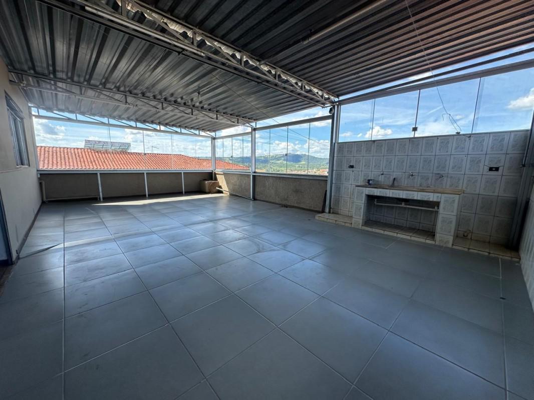 Casa, Centro, 3 Quartos, 1 Vaga, 1 Suíte