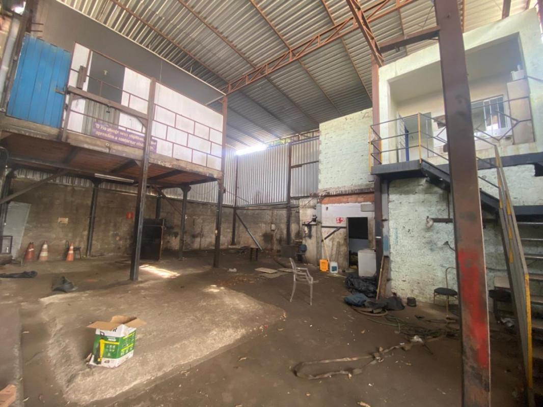 Galpão, Canaã, 3 Quartos, 7 Vagas