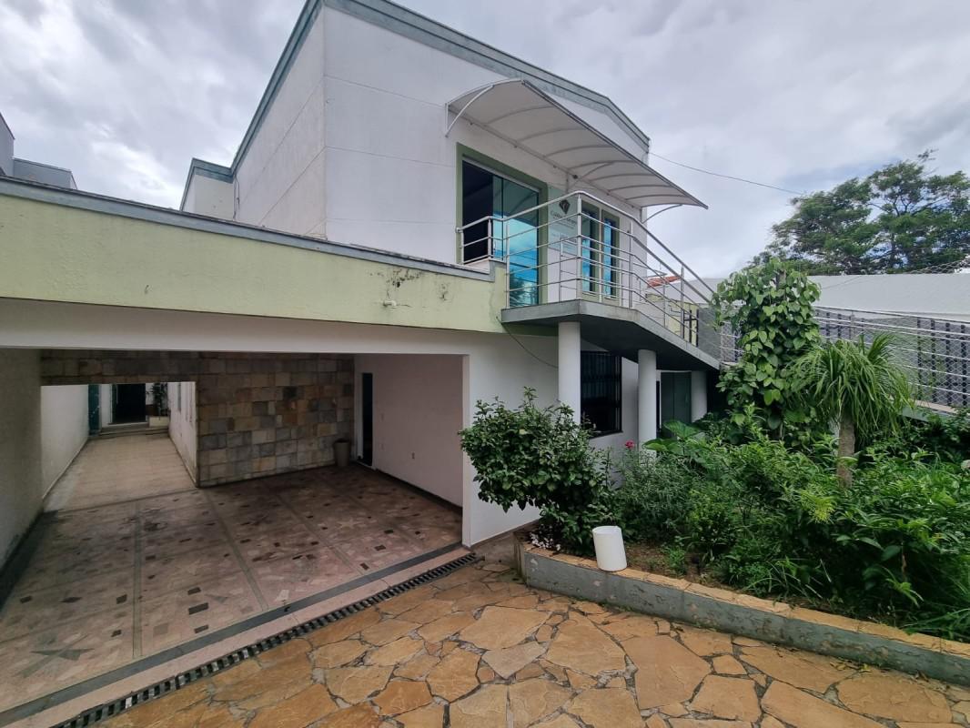 Casa, Jardim Riacho das Pedras, 6 Quartos, 3 Vagas, 1 Suíte