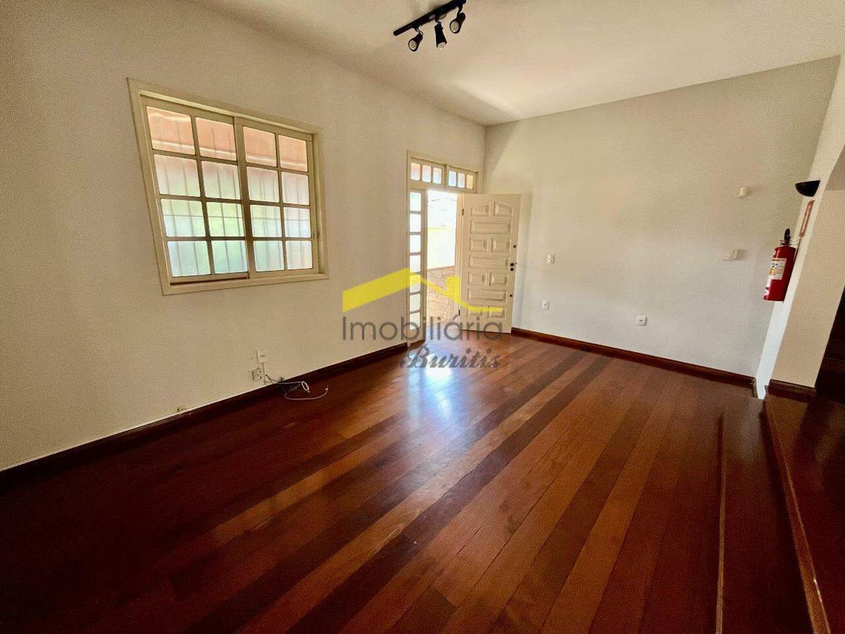 Casa, Havaí, 5 Quartos, 20 Vagas, 1 Suíte