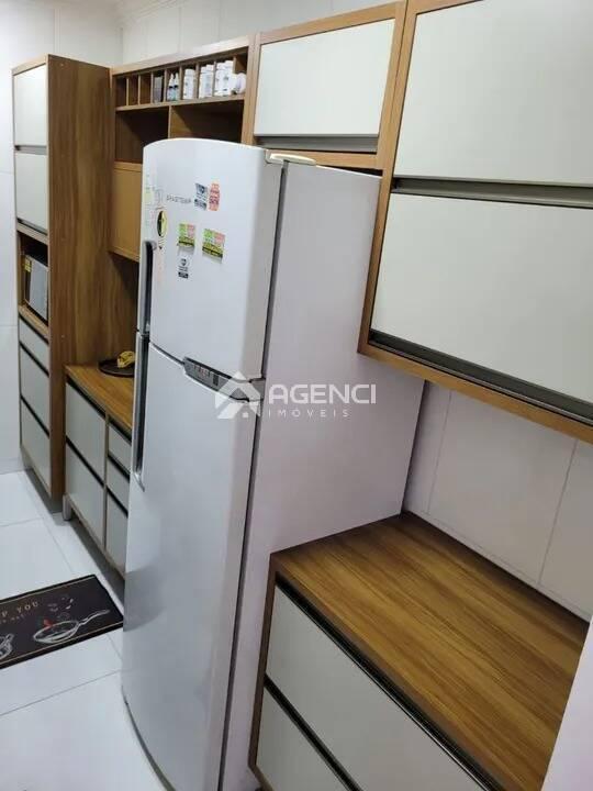 Apartamento, Cândida Ferreira, 2 Quartos, 0 Vaga, 0 Suíte
