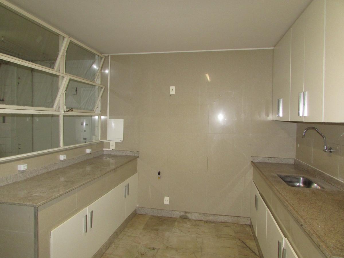 Apartamento, Cruzeiro, 4 Quartos, 3 Vagas, 1 Suíte