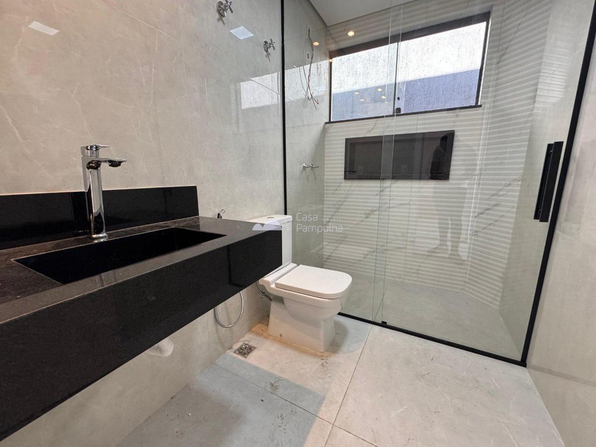 Casa, Trevo, 4 Quartos, 4 Vagas, 1 Suíte
