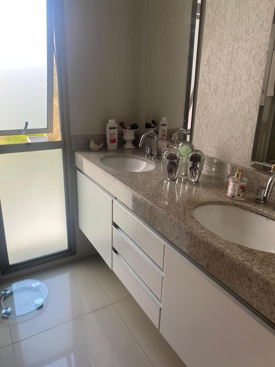 Apartamento, Vale dos Cristais, 4 Quartos, 3 Vagas, 2 Suítes