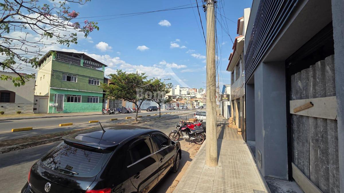 Andar, Centro, 0 Quarto, 0 Vaga