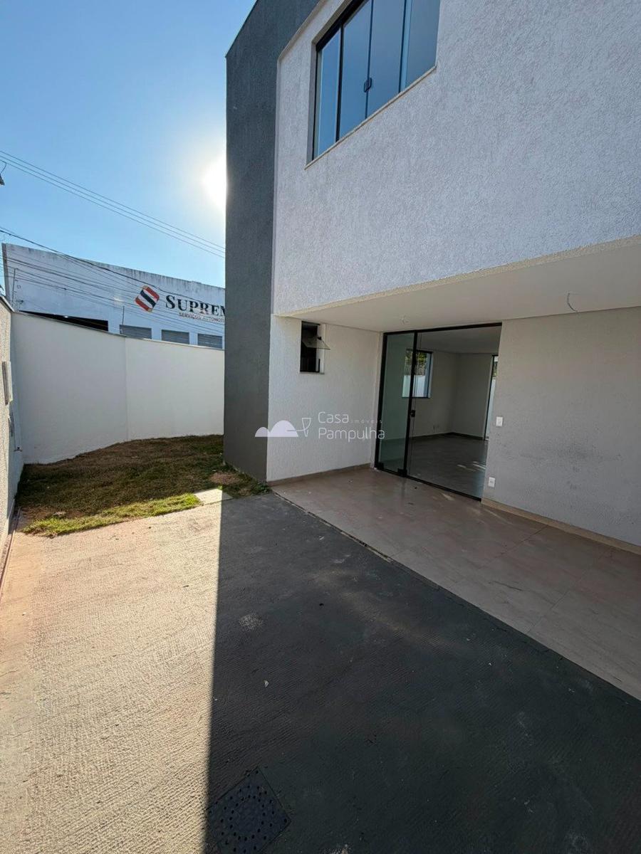 Casa, Candelária, 3 Quartos, 2 Vagas, 1 Suíte