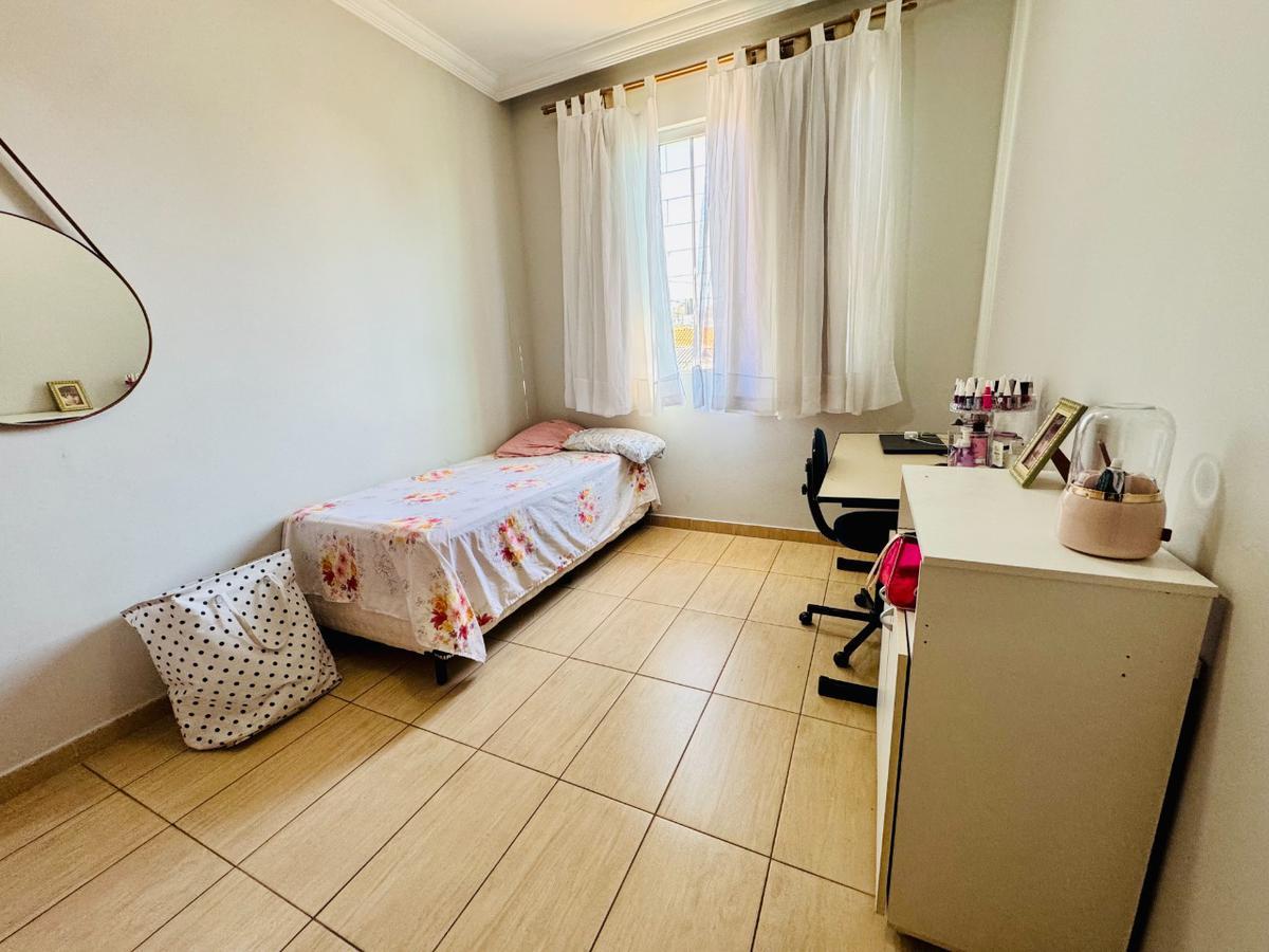 Casa, Rio Branco, 3 Quartos, 2 Vagas, 1 Suíte