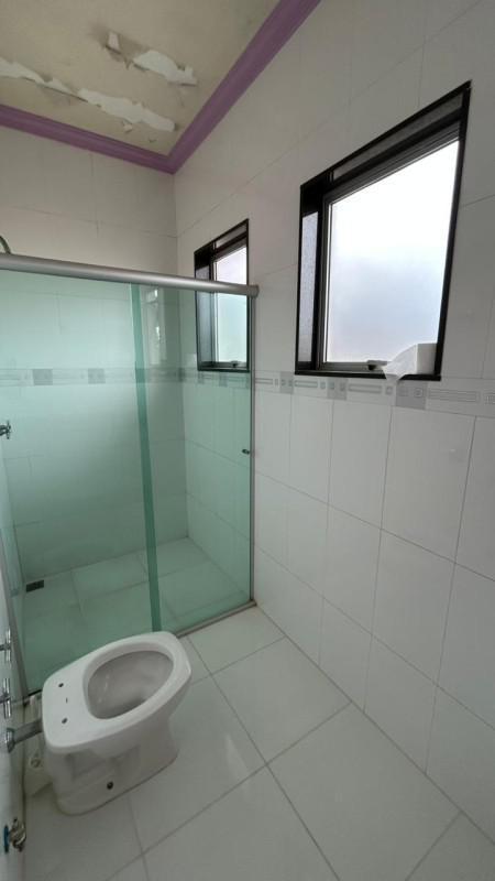 Casa, Cabral, 3 Quartos, 5 Vagas, 1 Suíte