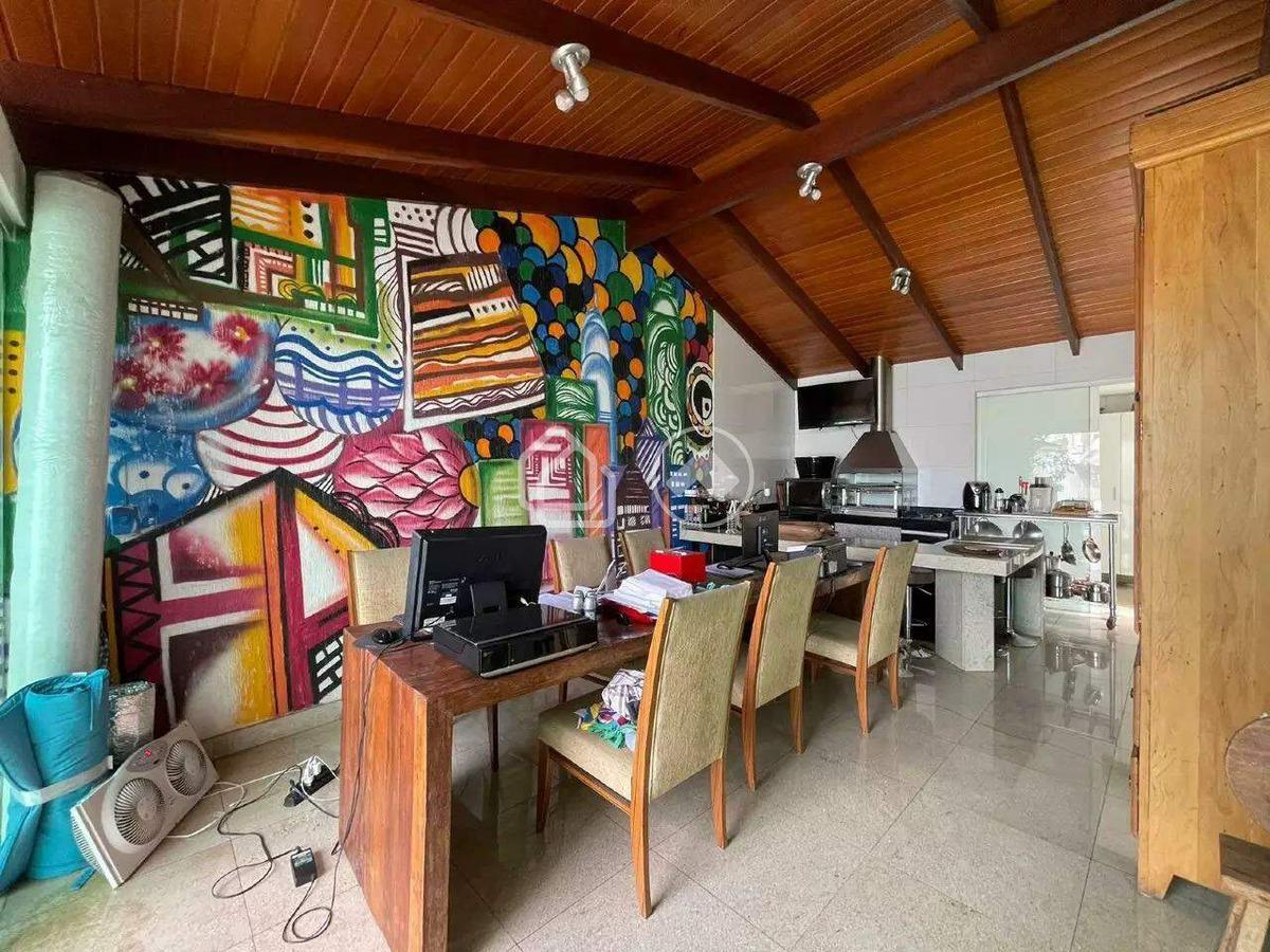 Casa, Estoril, 4 Quartos, 3 Vagas, 1 Suíte
