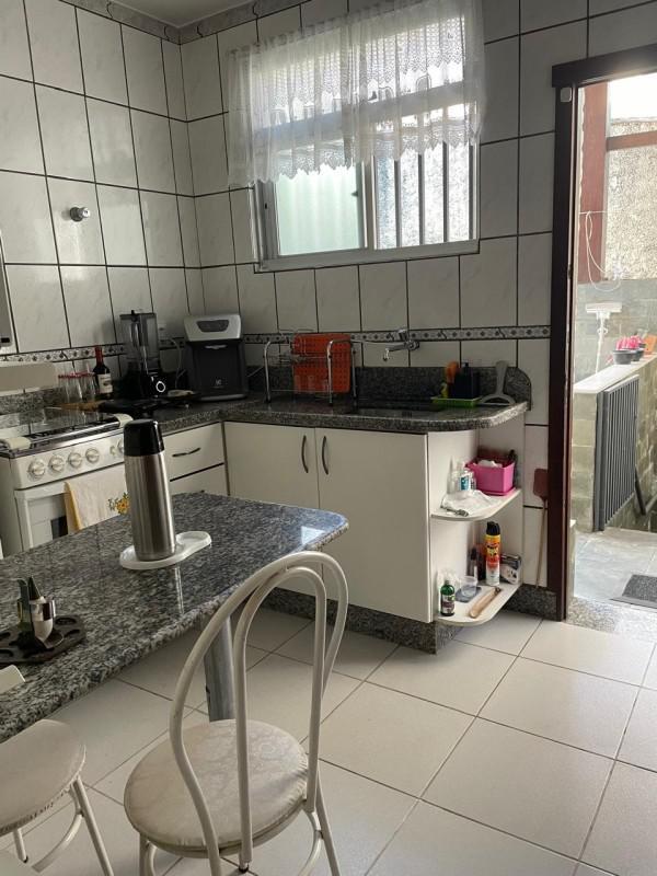 Casa, Caiçaras, 3 Quartos, 2 Vagas, 1 Suíte
