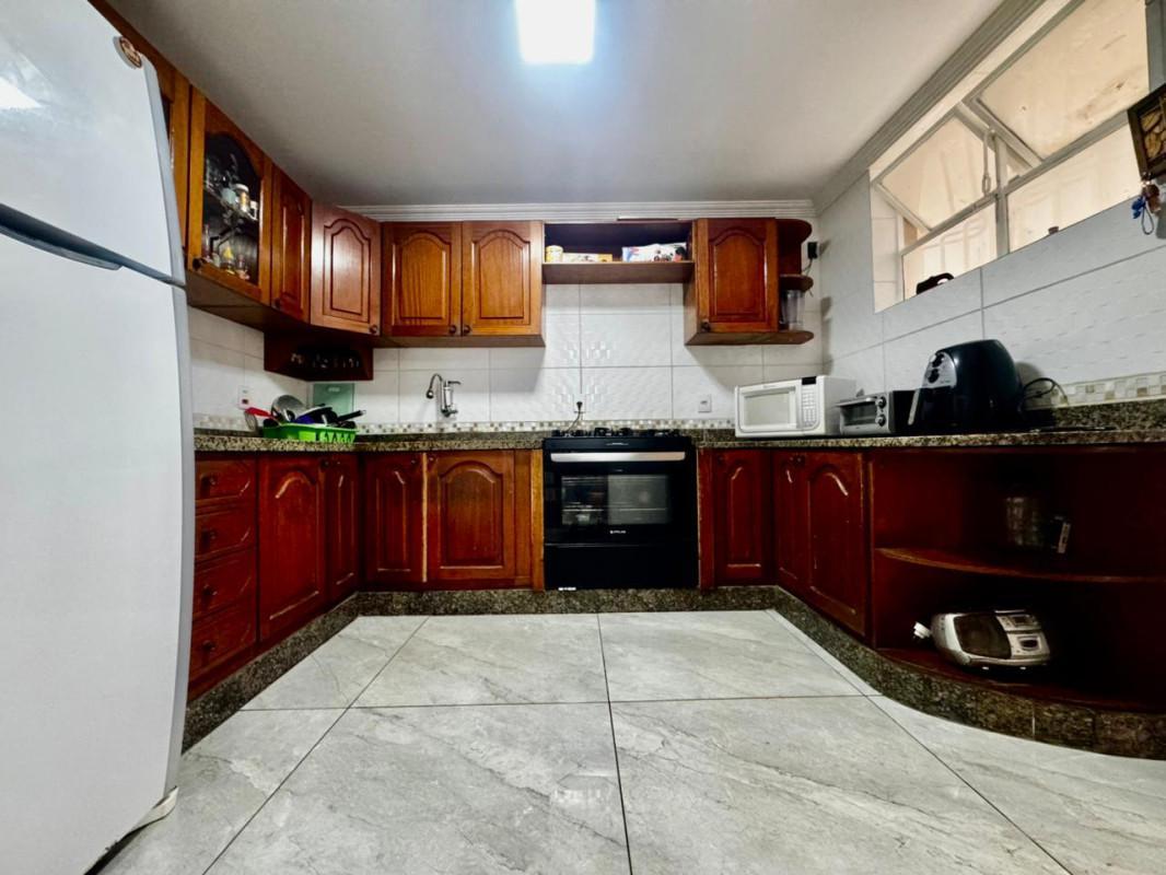 Casa, Ouro Preto, 4 Quartos, 5 Vagas, 1 Suíte