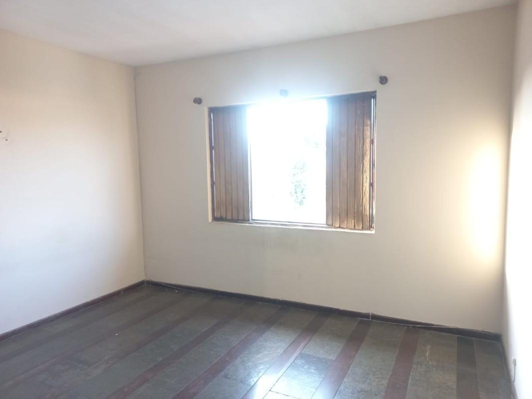 Casa, Planalto, 4 Quartos, 3 Vagas, 1 Suíte