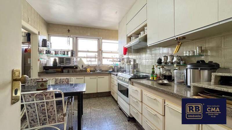 Apartamento, Funcionários, 4 Quartos, 2 Vagas, 1 Suíte