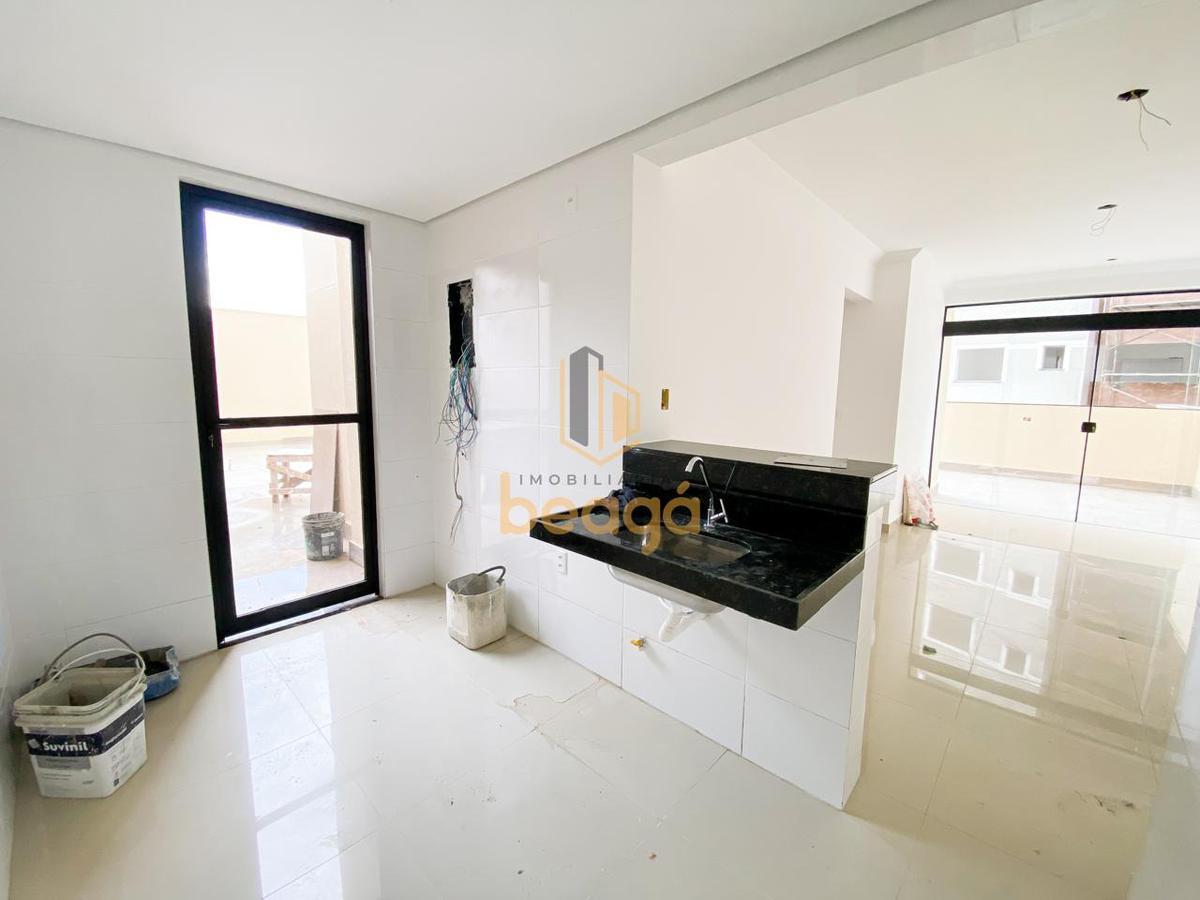 Apartamento, Serrano, 2 Quartos, 2 Vagas