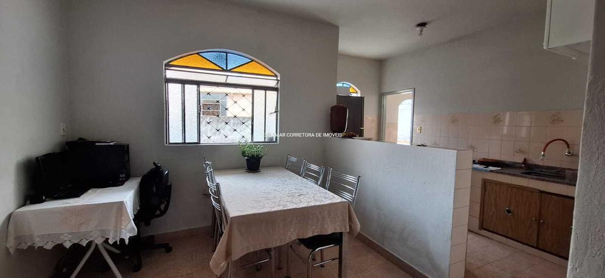 Casa, Industrial, 3 Quartos, 0 Vaga