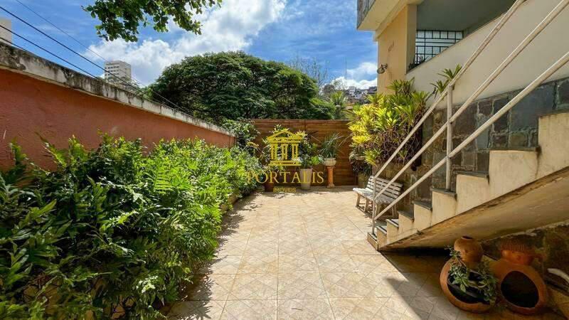 Casa, Serra, 4 Quartos, 2 Vagas, 2 Suítes