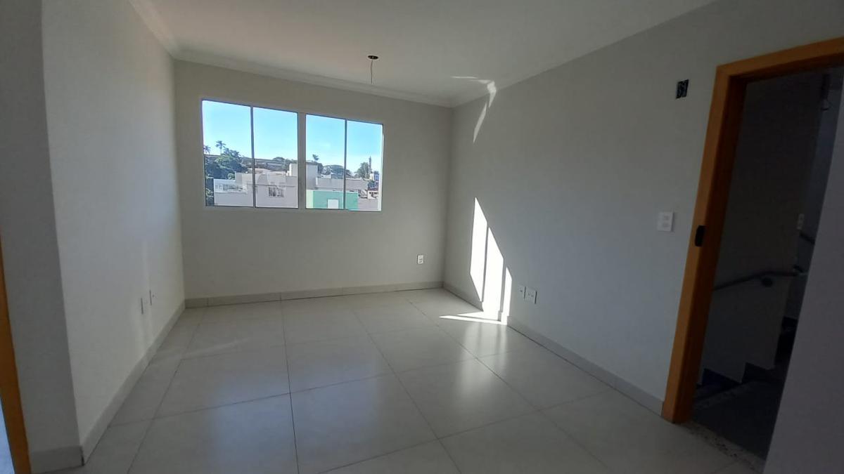 Apartamento, Santa Mônica, 2 Quartos, 1 Vaga